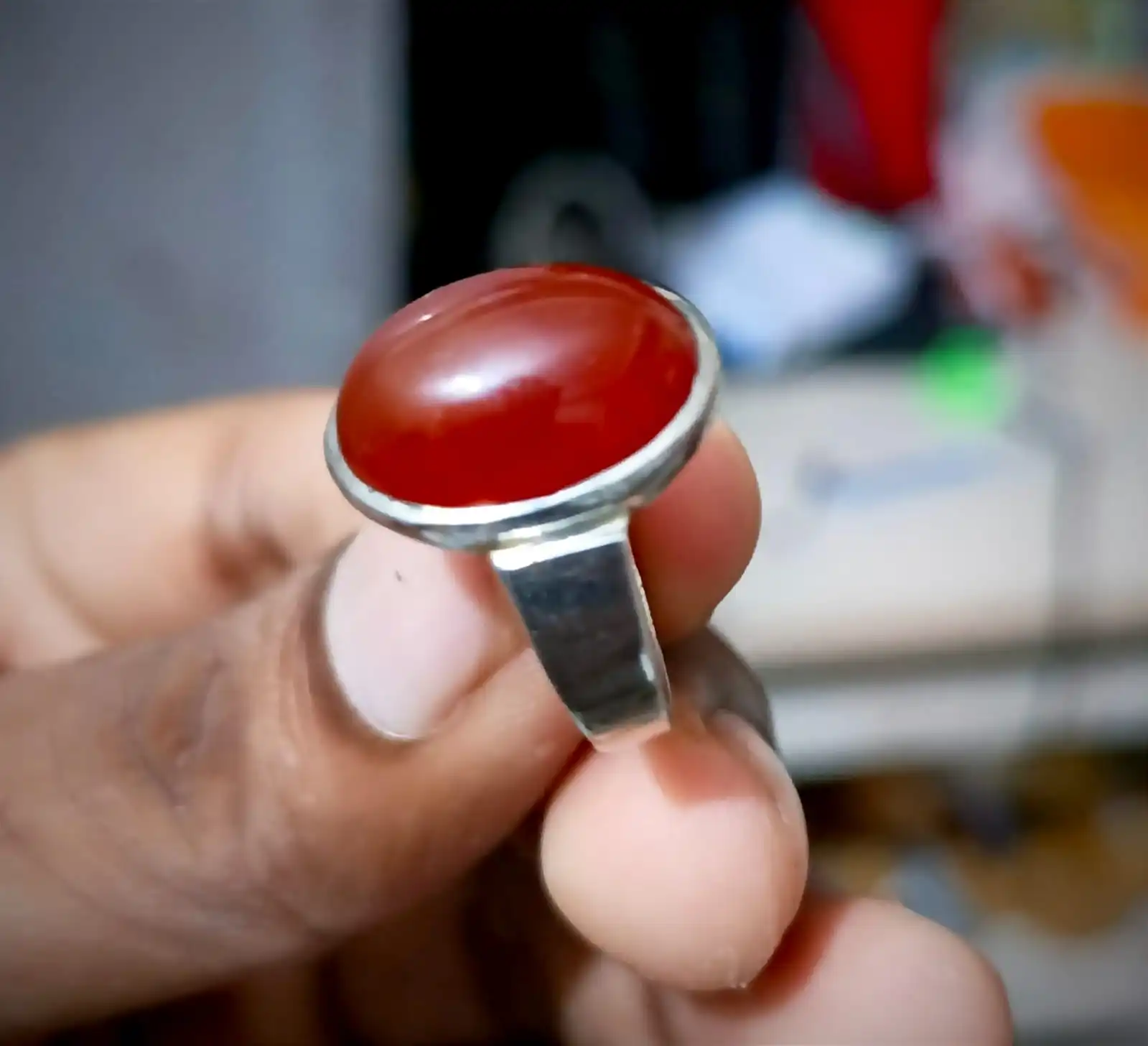 প্রিমিয়াম পাথরের আংটি